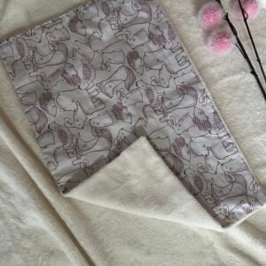 Tapis gamelle des animaux sauvages